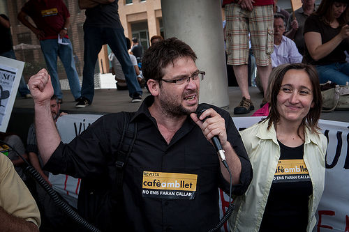 Marta Sibina y Albano Dante Fachín, No nos harán callar | Imagen del blog DempeusPerLaSalut