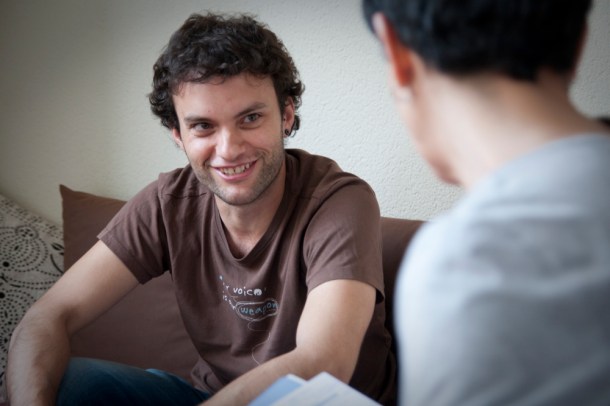 Entrevista a Carlos Suárez, director, guionista y productor del documental, a este lado del charco. 14 de mayo de 2014 | Fotografía: Aitor Fernández