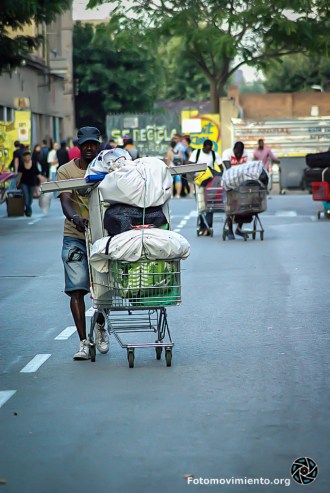 Durante el desalojo de las naves de las calles Puigcerdà y Pere IV de Barcelona, 24 de julio de 2013 | Foto: Manel Roldán para Fotomovimiento