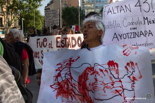 Eurocaravana 43 Ayotzinapa en Barcelona, 9 de mayo 2015 | Foto: Tono Carbajo para Fotomovimiento